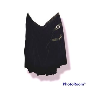 Ralph Lauren vintage black velvet mini kilt/ skirt, size 12